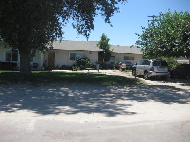 1375 W Rose Avenue, Fresno, CA 93706