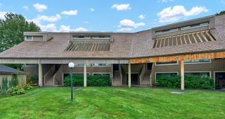 16 Pine Orchard Road APT 23, Branford, CT 06405