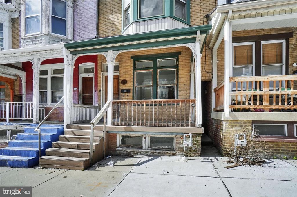 919 W COLLEGE AVE, York, PA 17401