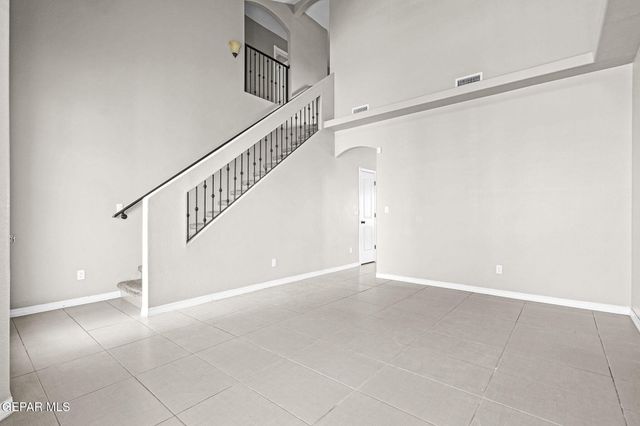 7828 ENCHANTED VIEW Drive, El Paso, TX 79911