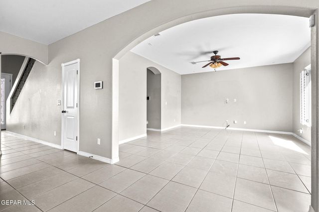 7828 ENCHANTED VIEW Drive, El Paso, TX 79911