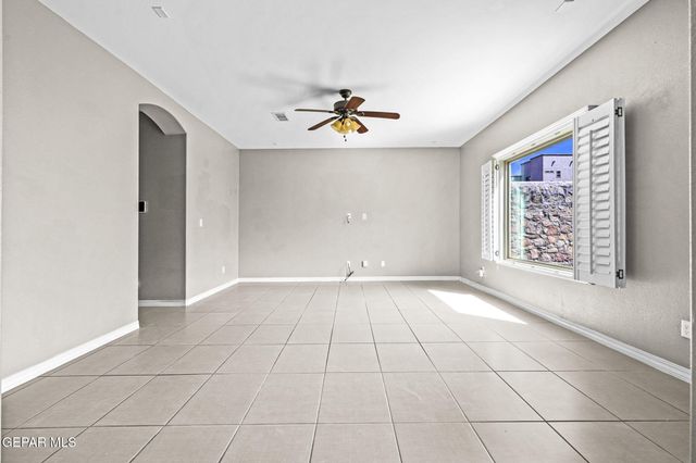 7828 ENCHANTED VIEW Drive, El Paso, TX 79911