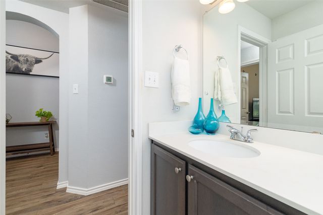 2525 Silver Fox Trail, Weatherford, TX 76087