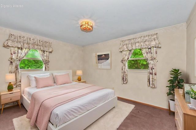 8600 Racine AVENUE, Waterford, WI 53185