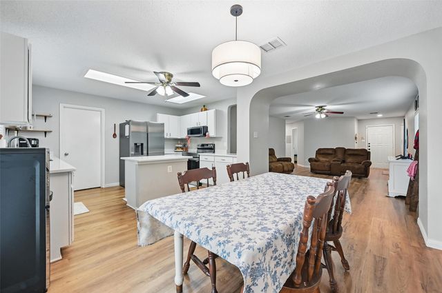 636 Capricorn Street, Cedar Hill, TX 75104