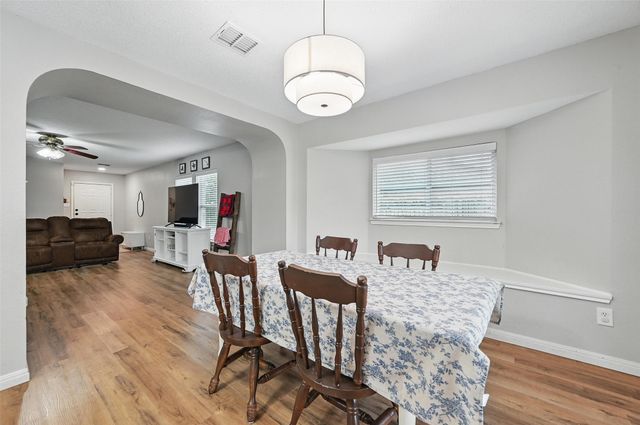 636 Capricorn Street, Cedar Hill, TX 75104