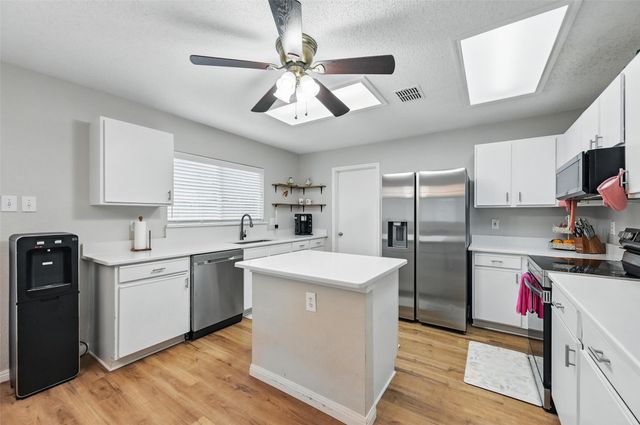 636 Capricorn Street, Cedar Hill, TX 75104