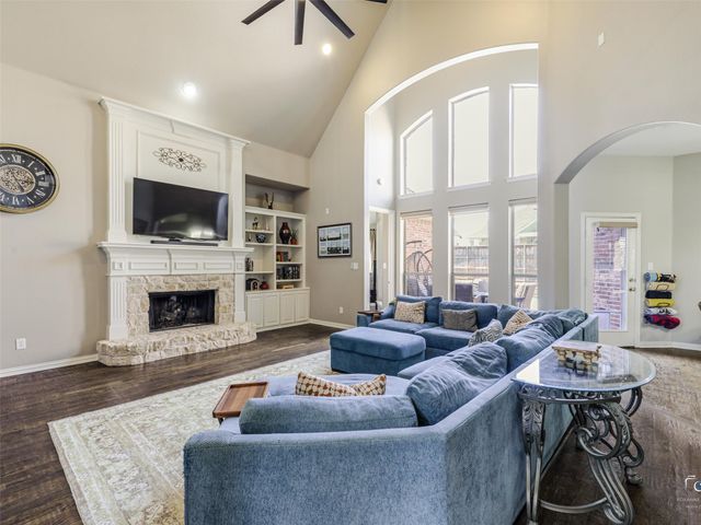 1728 Sandstone Drive, Frisco, TX 75034