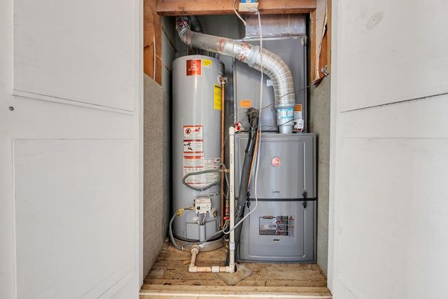 112 S Goldsmith St, Goldsmith, TX 79741