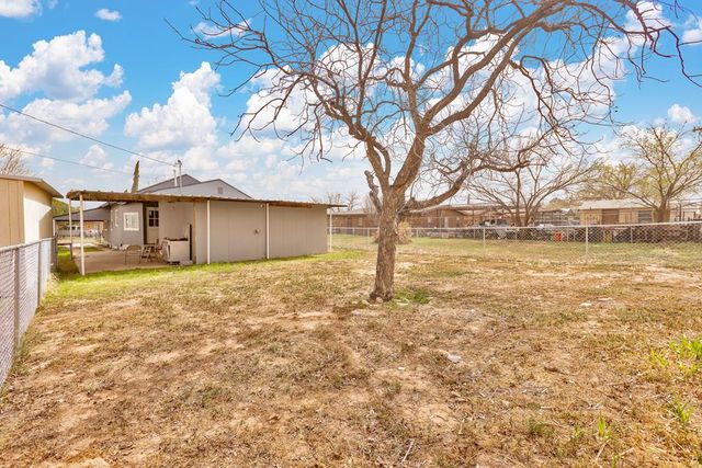 112 S Goldsmith St, Goldsmith, TX 79741