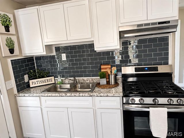 6608 Torlina Drive, St Louis, MO 63134