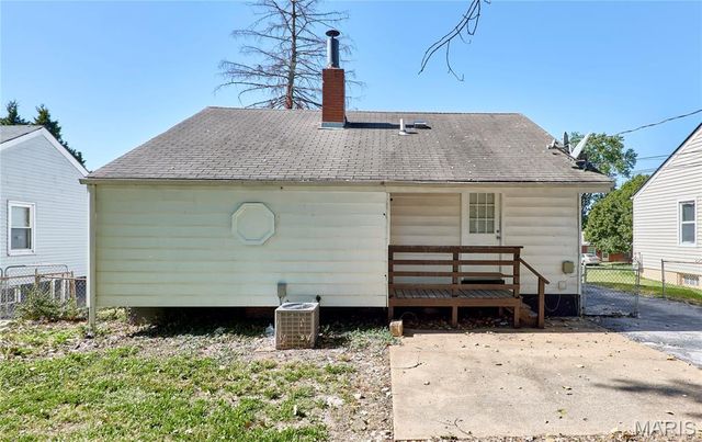 6608 Torlina Drive, St Louis, MO 63134