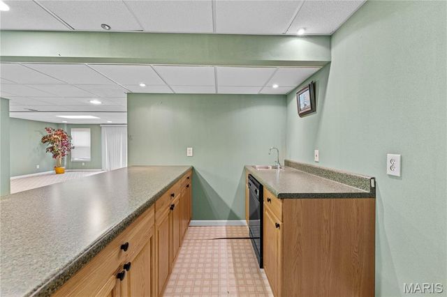 26 Harvestglen Court, St Louis, MO 63141