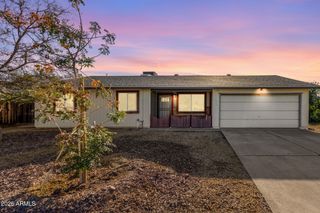 2323 E KATHLEEN Road, Phoenix, AZ 85022