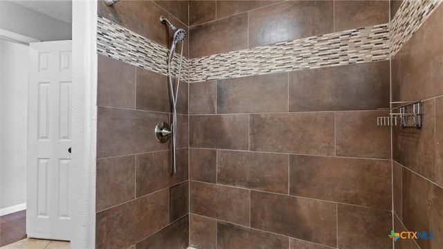 236 Glenbrook Drive, New Braunfels, TX 78130