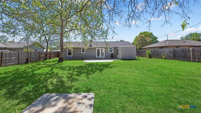 236 Glenbrook Drive, New Braunfels, TX 78130