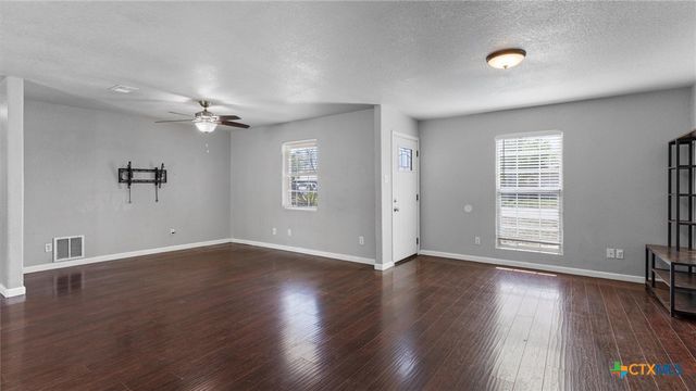 236 Glenbrook Drive, New Braunfels, TX 78130