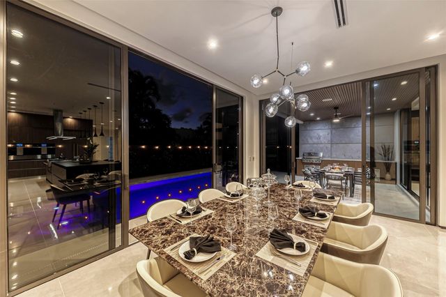 727 NE 17th Way, Fort Lauderdale, FL 33304