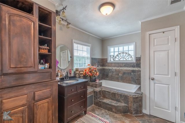 1070 Larned Lane, Abilene, TX 79602
