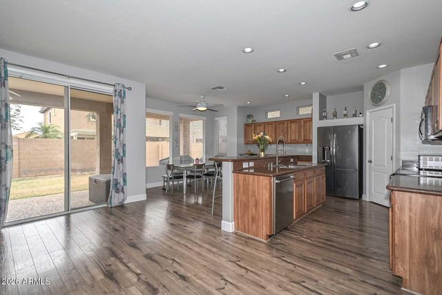 10519 W ALEX Avenue, Peoria, AZ 85382