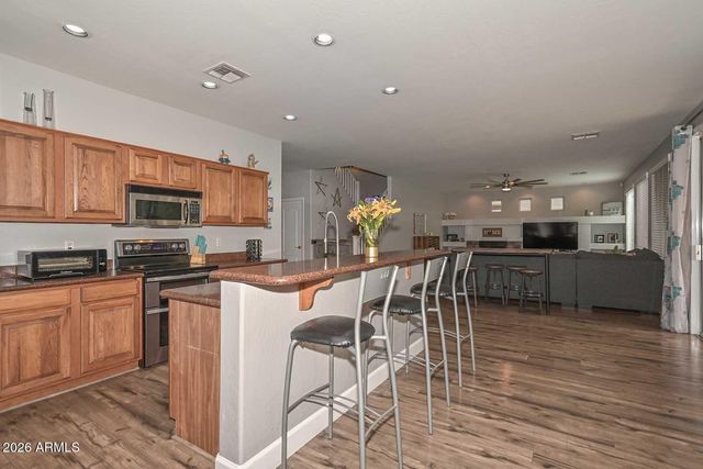 10519 W ALEX Avenue, Peoria, AZ 85382