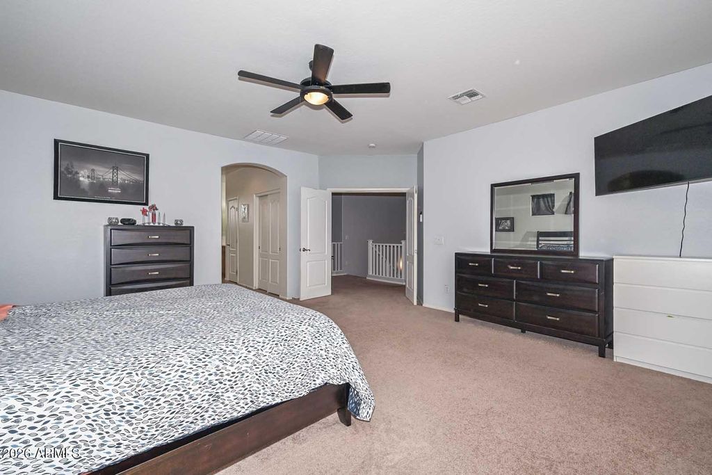 Image 32 of property listing at 10519 W ALEX Avenue, Peoria, AZ 85382