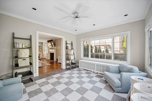 305 Poplar Street, Winnetka, IL 60093