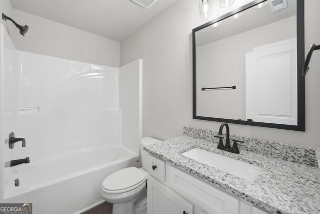 136 Morgan Ln, Dawsonville, GA 30534