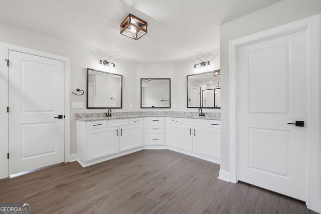 136 Morgan Ln, Dawsonville, GA 30534