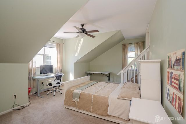 6 Ruedeman Drive, Plainsboro, NJ 08536