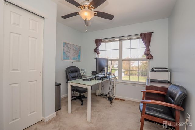 6 Ruedeman Drive, Plainsboro, NJ 08536