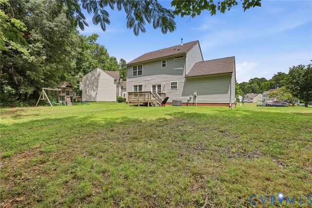 1304 Piney Ridge Ct, Henrico, VA 23223