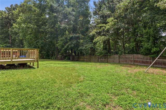 1304 Piney Ridge Ct, Henrico, VA 23223