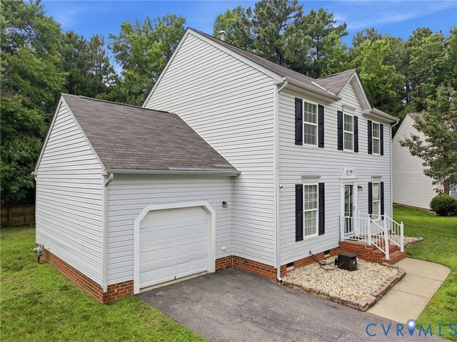 1304 Piney Ridge Ct, Henrico, VA 23223