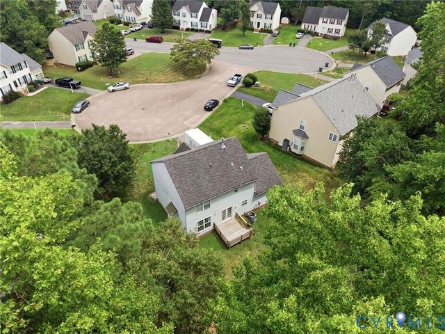 1304 Piney Ridge Ct, Henrico, VA 23223