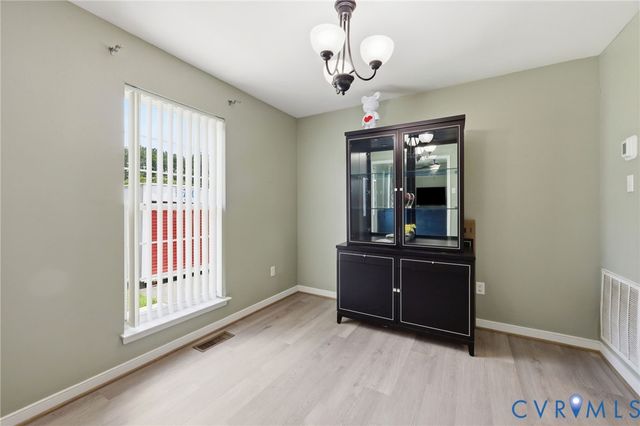 1304 Piney Ridge Ct, Henrico, VA 23223