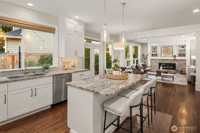 2205 239th Place NE, Sammamish, WA 98074