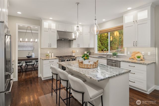 2205 239th Place NE, Sammamish, WA 98074