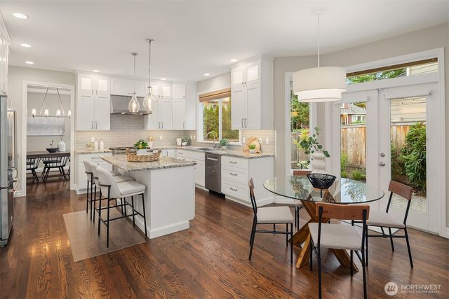 2205 239th Place NE, Sammamish, WA 98074