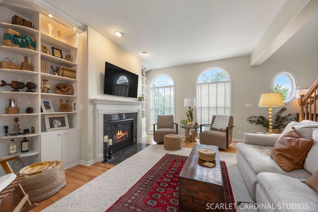 205 Box Car Avenue, Naperville, IL 60540