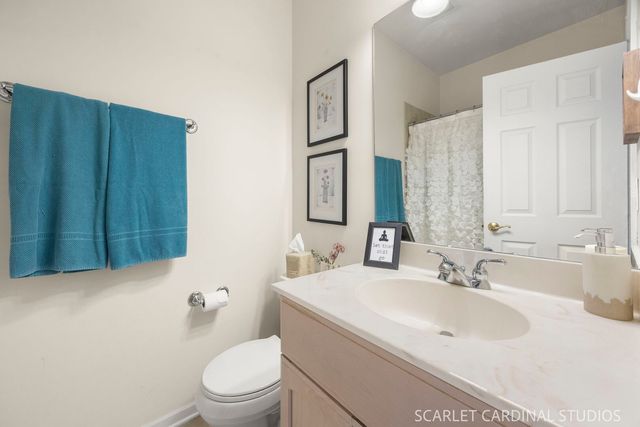 205 Box Car Avenue, Naperville, IL 60540