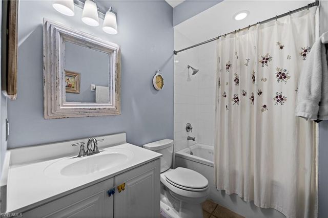 8380 Whisper Trace LN J201, Naples, FL 34114