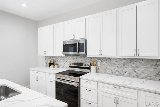 2758 Rutger Street, St Louis, MO 63104