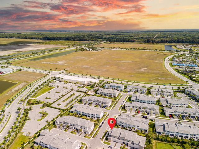 16431 Millenium Court, Westlake, FL 33470