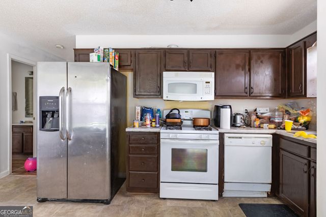 7382 Birch Hollow Place, Douglasville, GA 30134