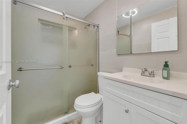7420 Hope Street, Hollywood, FL 33024