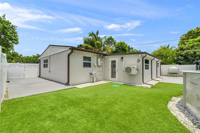 7420 Hope Street, Hollywood, FL 33024