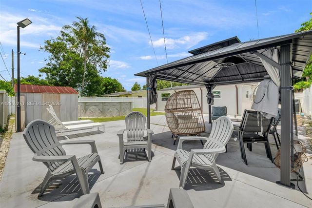 7420 Hope Street, Hollywood, FL 33024