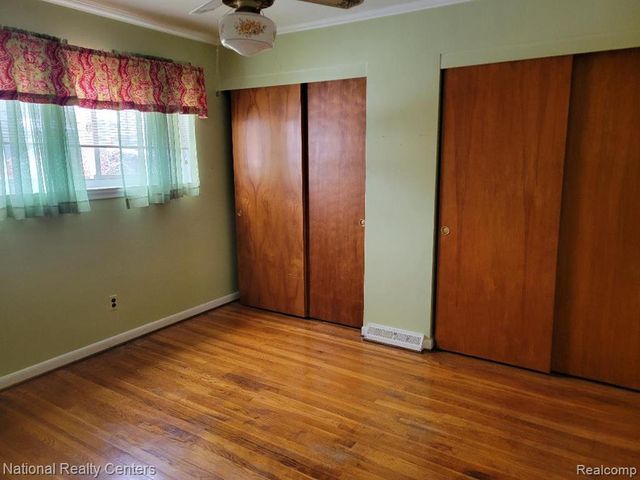 8789 Donna Street, Westland, MI 48185