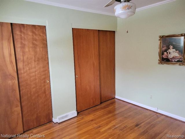 8789 Donna Street, Westland, MI 48185